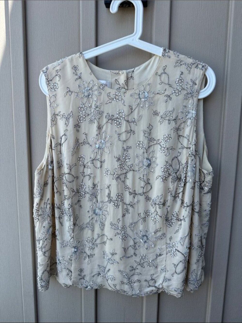 Jones New York 100% Silk Hand-Beaded Cream Sleeveless Floral Top